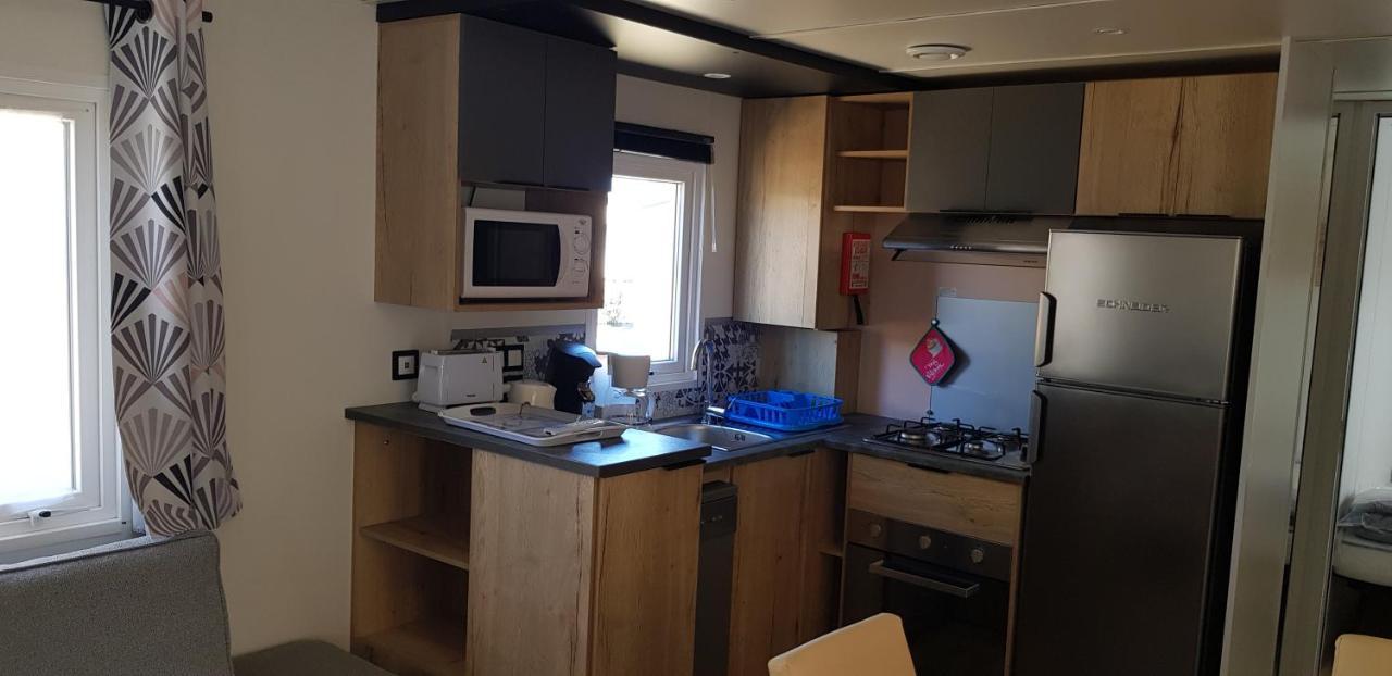 Les mobilhomes helvétiques 4 étoiles Mar Estang Canet en Roussillon Exterior foto